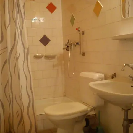 Vakacio Ifjusagi Udulo Мотель